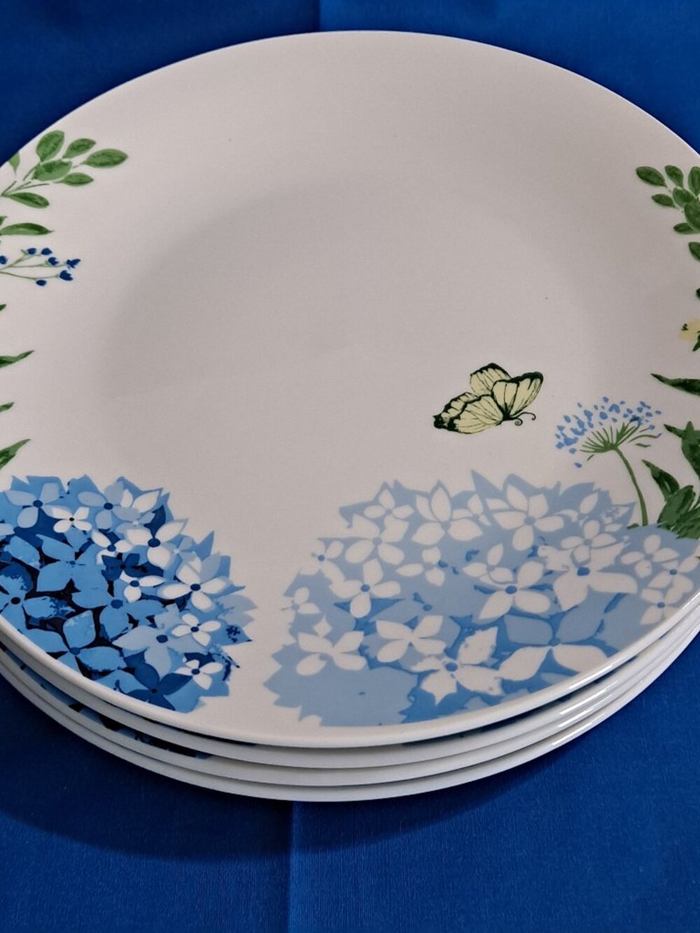 Set 4 Royal Norfolk BLUE HYDRANGEA Salad PLATES 7 1/2" Spring Wild Butterfly